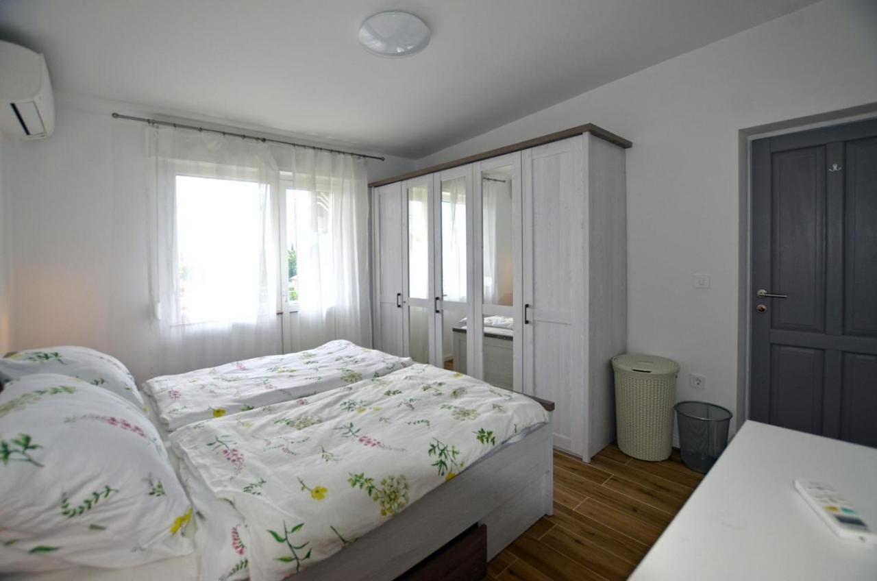 Sarah Apartment Rovinj Extérieur photo