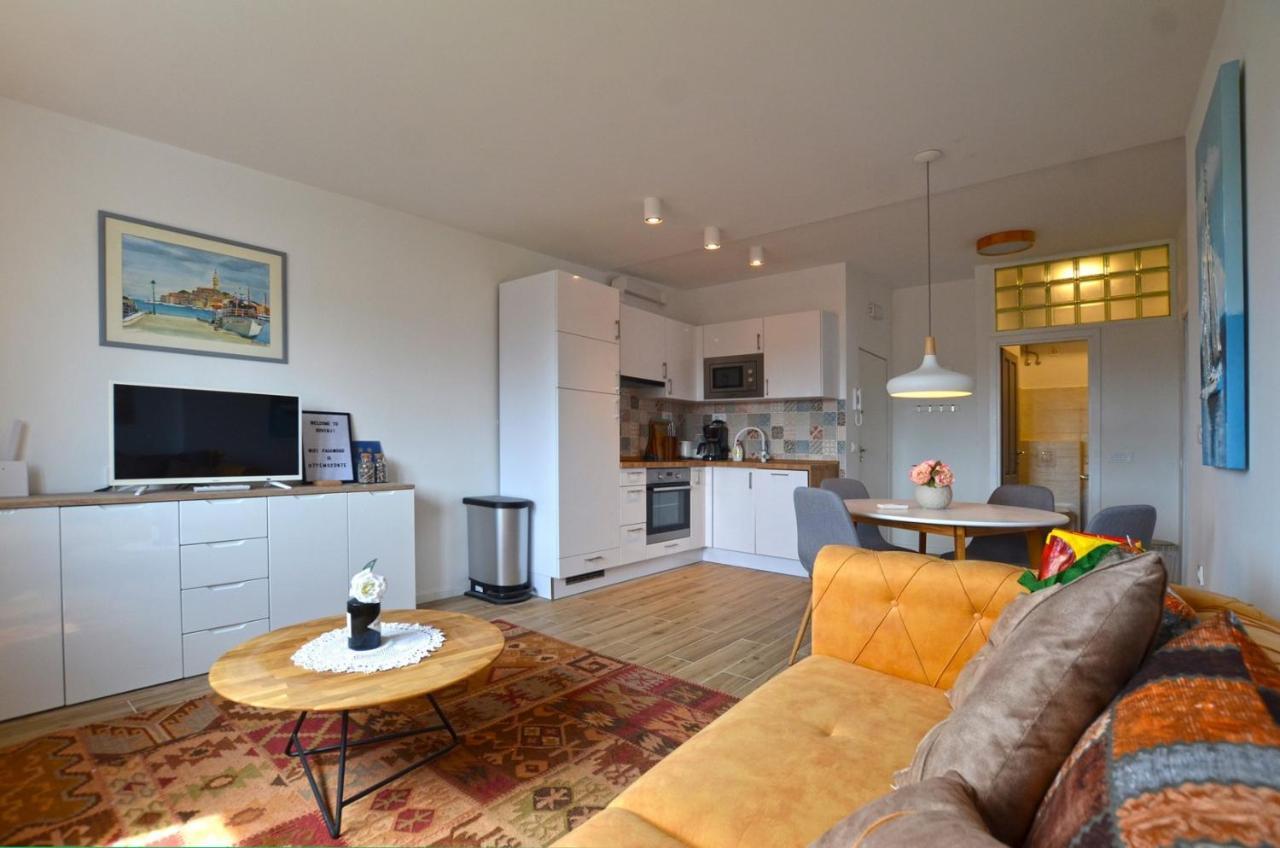 Sarah Apartment Rovinj Extérieur photo